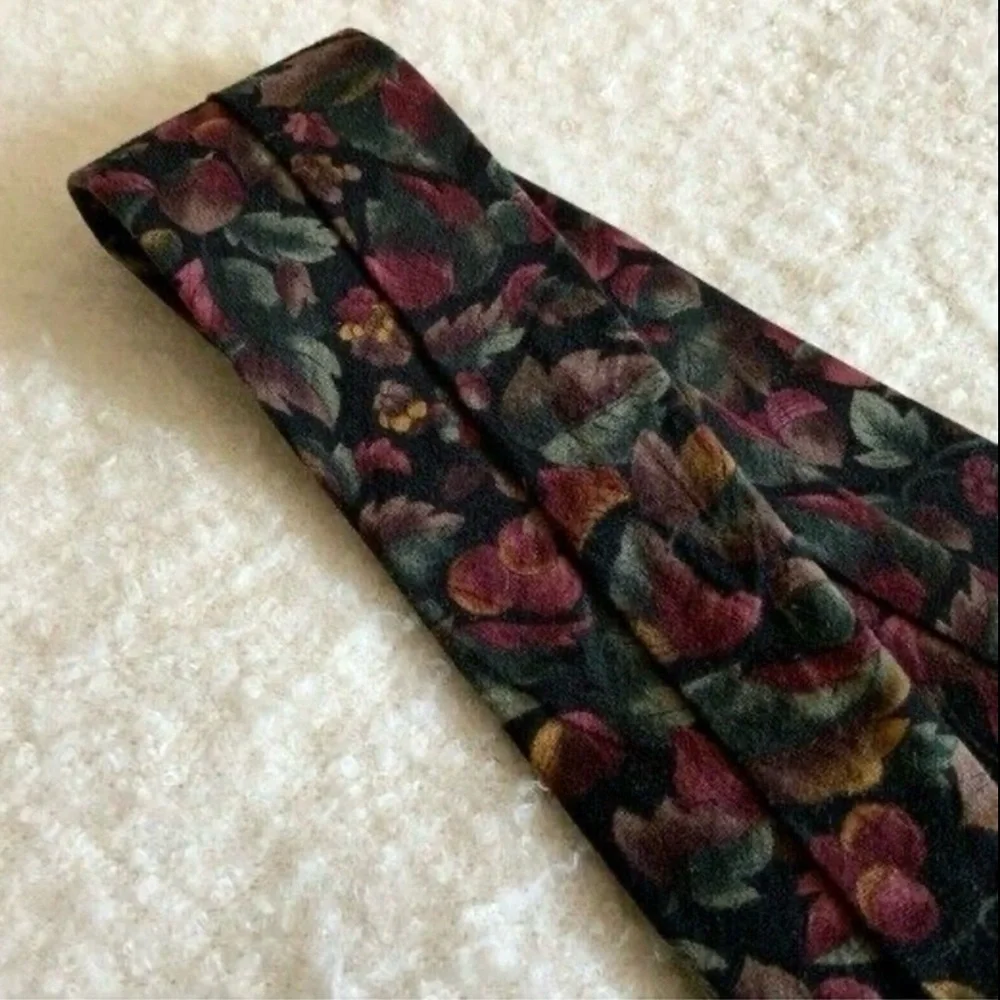 Mens Vintage Rohde Royce Tie Multicolor Floral Fruit Print 100% Cotton Necktie